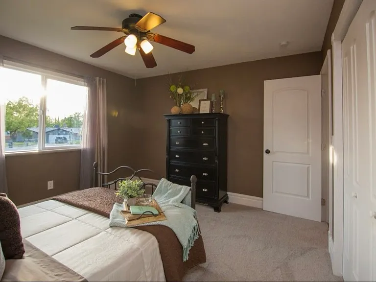 7838 Tabare Ct — Photo 12