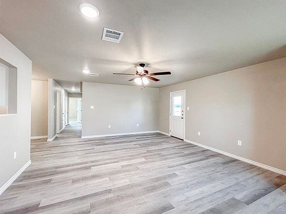 2nd image of 216 Melissa Cir #226