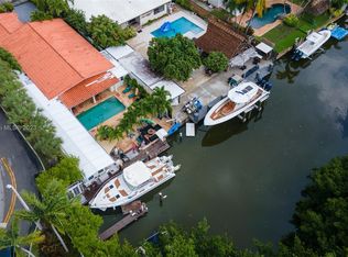 1830 NE 124th St, North Miami, FL 33181
