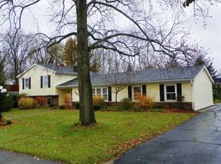 923 Ranch Rd, Connersville, IN 47331