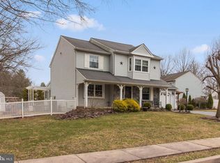 199 Wyckford Dr, Perkasie, PA 18944