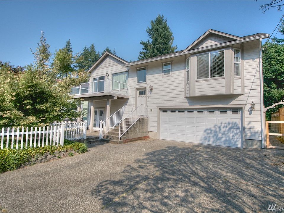 1st image of 5226 Beach Way NE