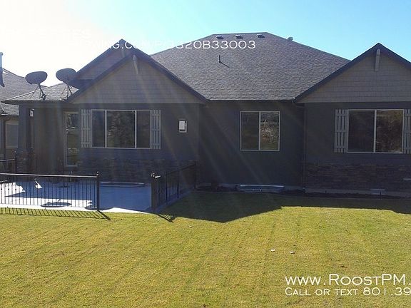 2nd image of 2960 N Desert Forest Ln
