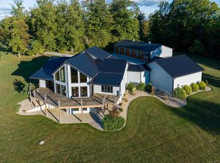 825 Art Gallery Rd, Bedford, IN 47421