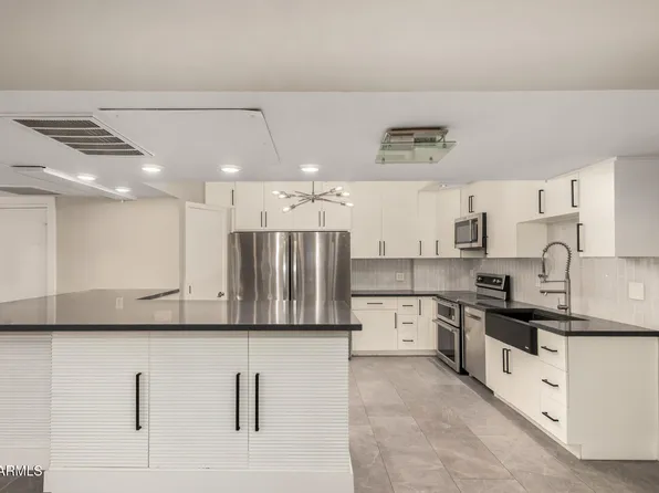353 E THOMAS Road #C101, Phoenix, AZ 85012