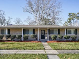 10304 Tudor Ln, River Ridge, LA 70123