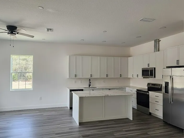9 Dusty Miller Ct — Photo 4