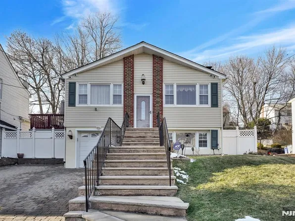 7 Calvin Ter, West Orange, NJ 07052