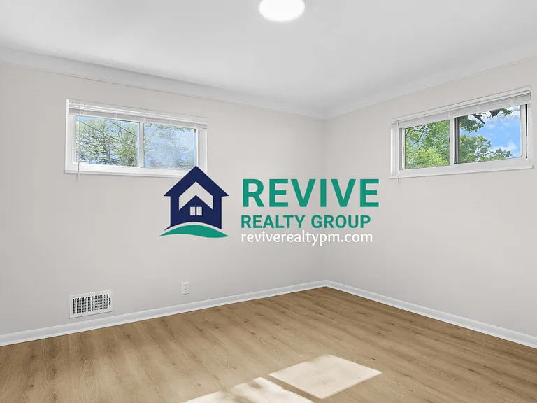 36665 Angeline Cir — Photo 16