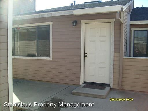 2nd image of 1200 Lakewood Ave APT 17