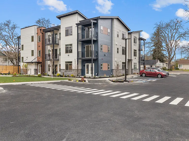 Heron Heights — Photo 12
