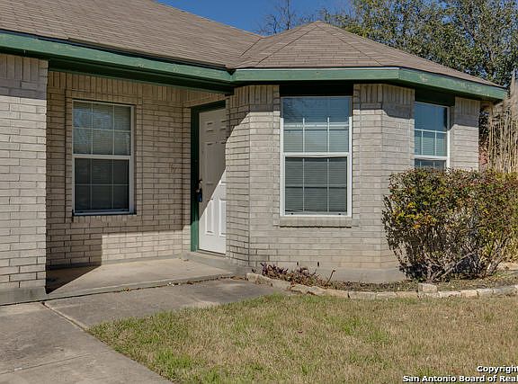 3rd image of 8711 Shaenfield Pl