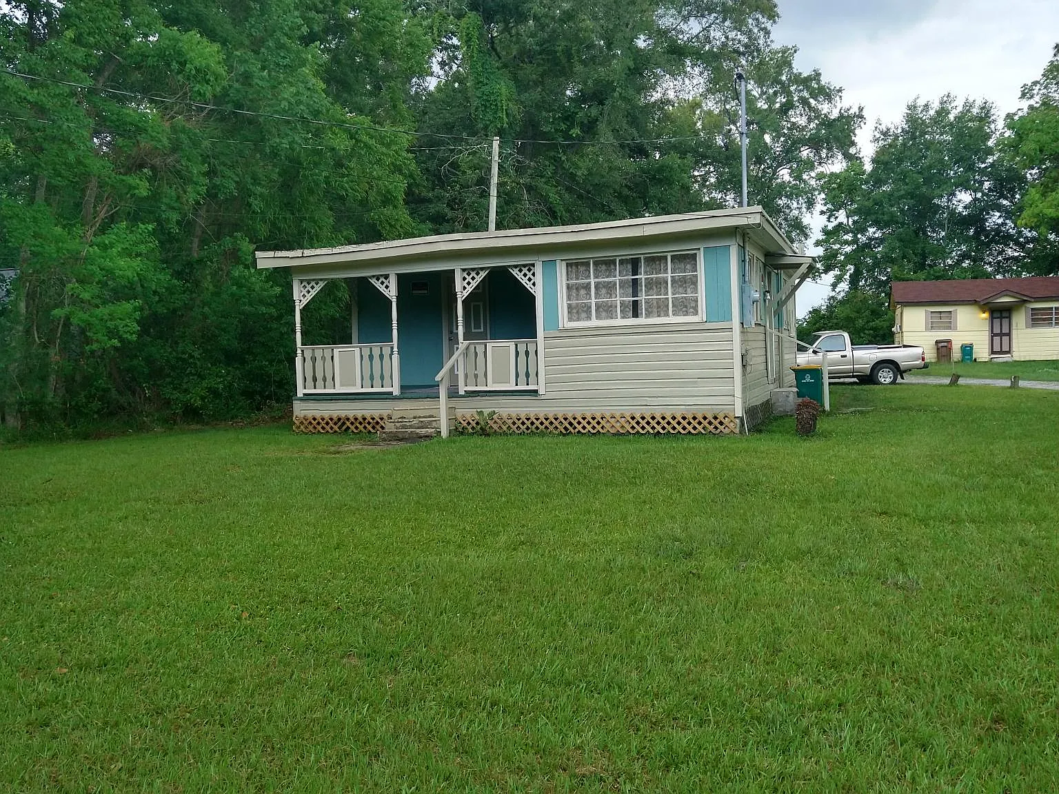 11205 Dewey Lawrence Cir — Photo 3