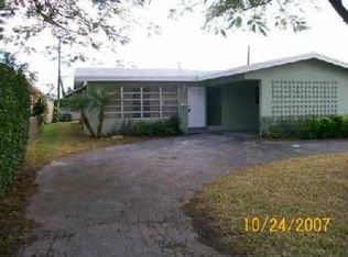 1542 Grant St, Hollywood, FL 33020