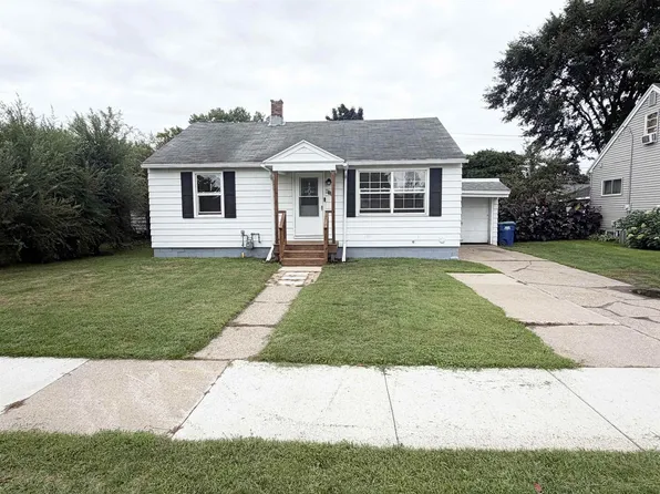 615 N 10TH AVENUE, Wausau, WI 54401
