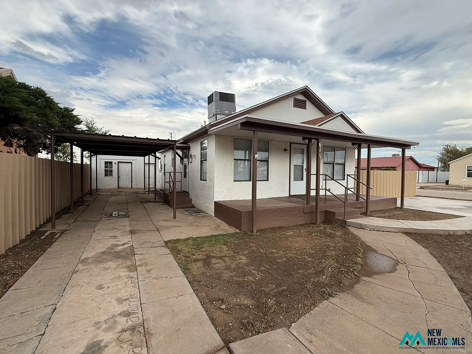 3 bed, 888 sqft, $1,500 — Photo 3