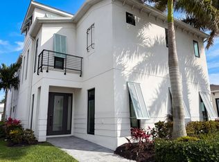 5935 Redbay Blvd, Bradenton, FL 34210