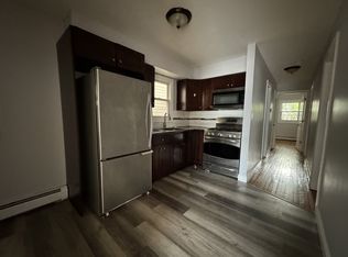 220 Seaview Ave #1, Jersey City, NJ 07305