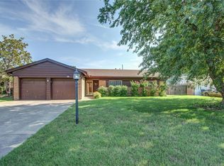 8561 E 32nd St, Tulsa, OK 74145