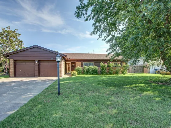 8561 E 32nd St, Tulsa, OK 74145