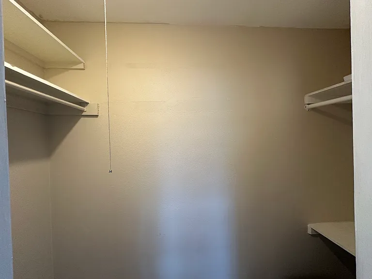 2152 Bay St #A — Photo 13