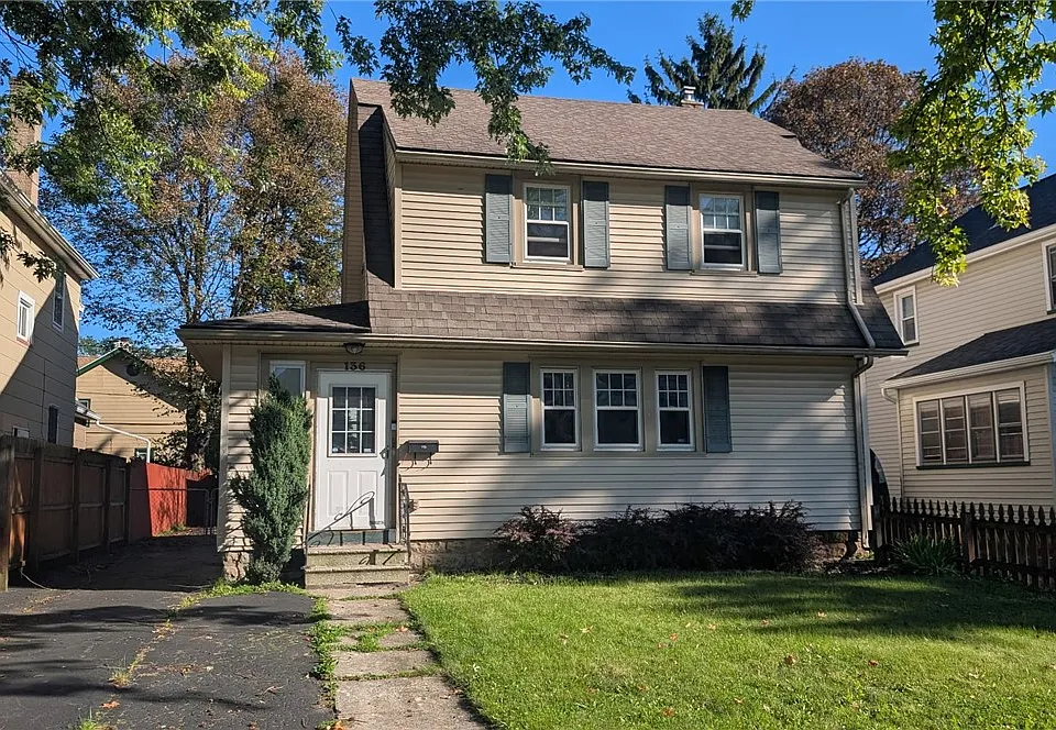 136 Weston Rd