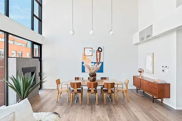 Sold by Compass | media 17