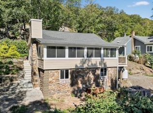 6 Deer Trail N, Greenwood Lake, NY