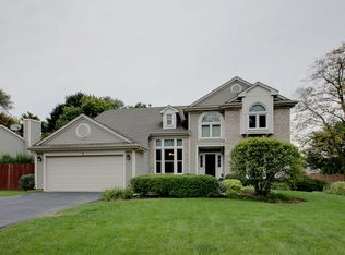 5 S Sterling Heights Rd, Vernon Hills, IL 60061