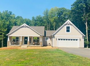 150 Sandalwood Ln, Statesville, NC 28625