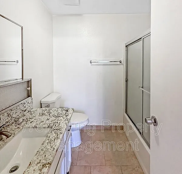 940 W Graaf B Approved App #D — Photo 8