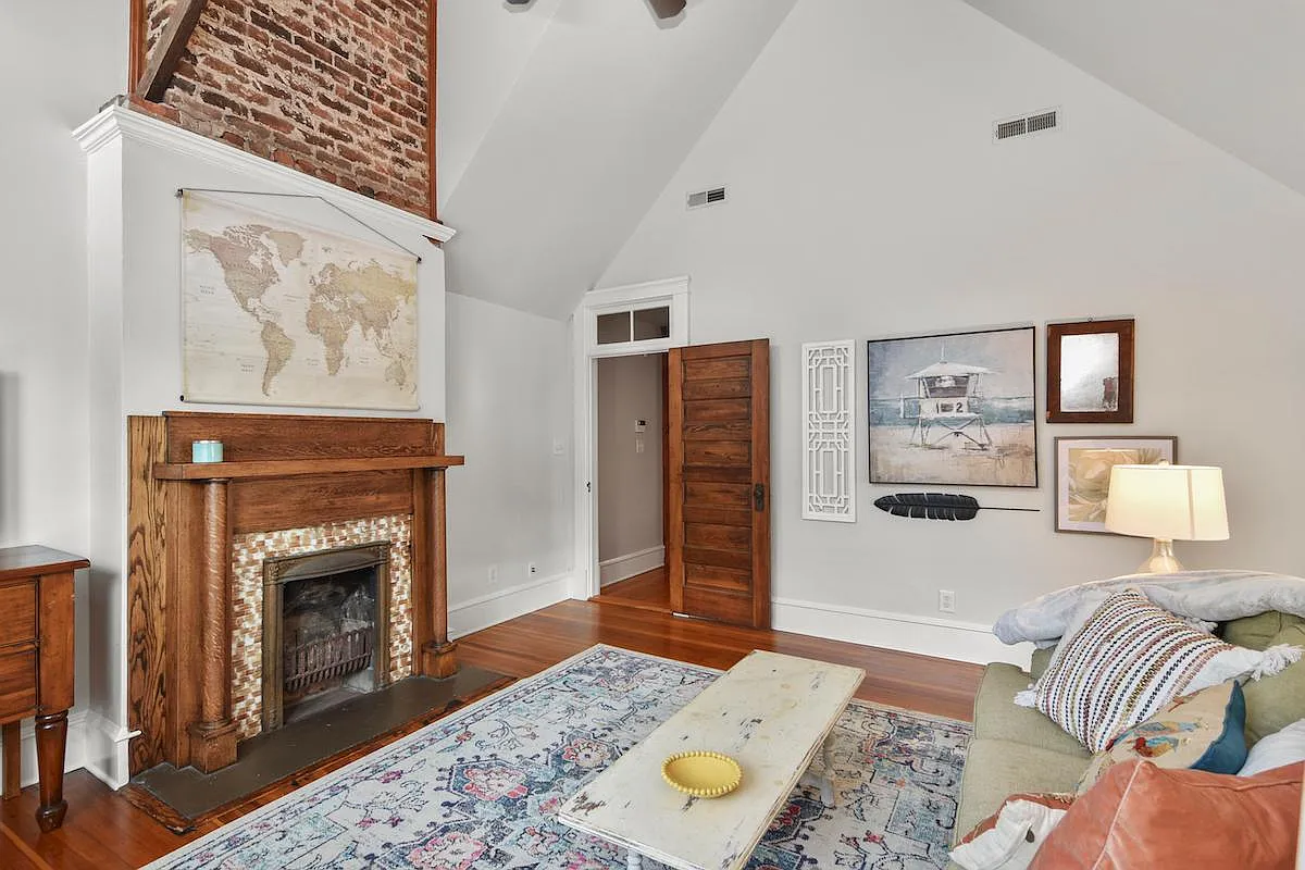 1 bed, 950 sqft, $1,850 — Photo 4