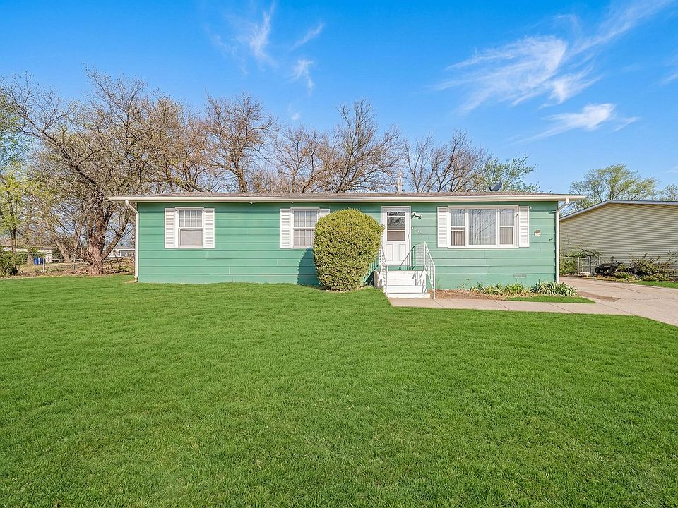 1st image of 1304 Rockwell Dr