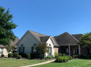 8055 Village Dr, Beaumont, TX 77713