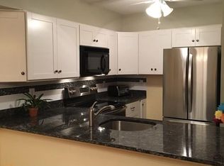 28 Drake Cir, Walpole, MA 02081