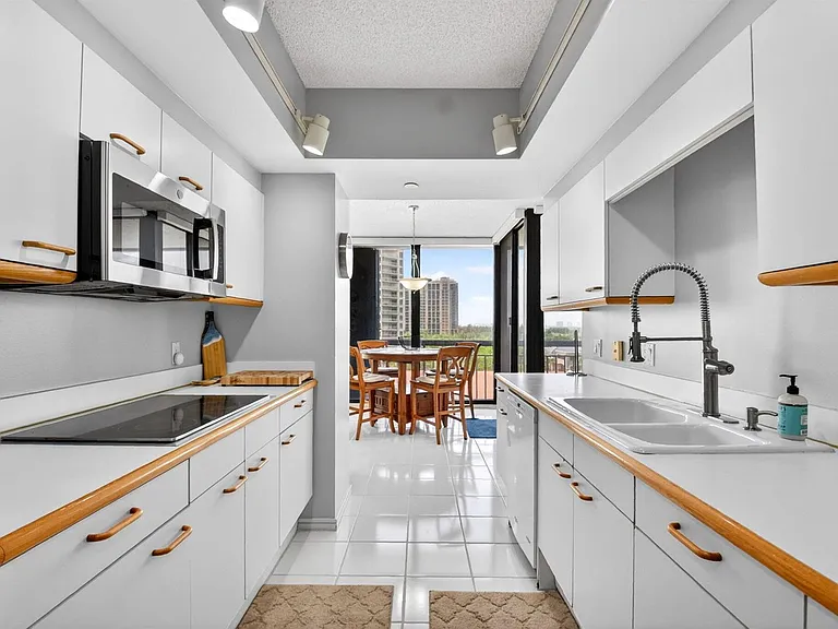 4100 N Ocean Dr #604 — Photo 17