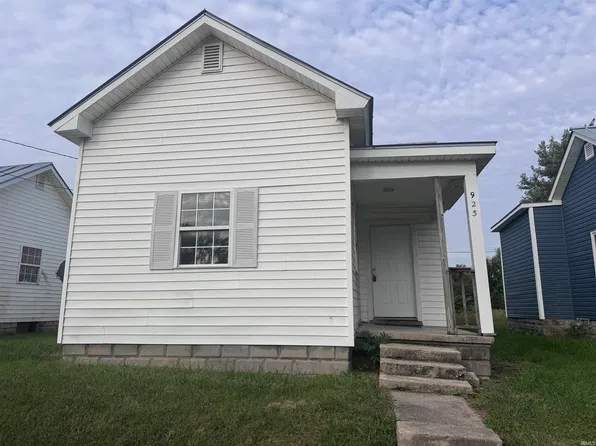 923 S Macedonia Ave, Muncie, IN 47302