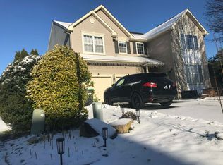 47 Primrose Dr, Bear, DE 19701
