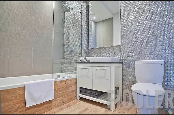 Rented by The KCI Group | media 26