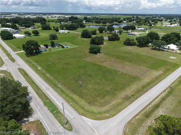 8509 Pine Glen Rd, Sebring, FL 33876