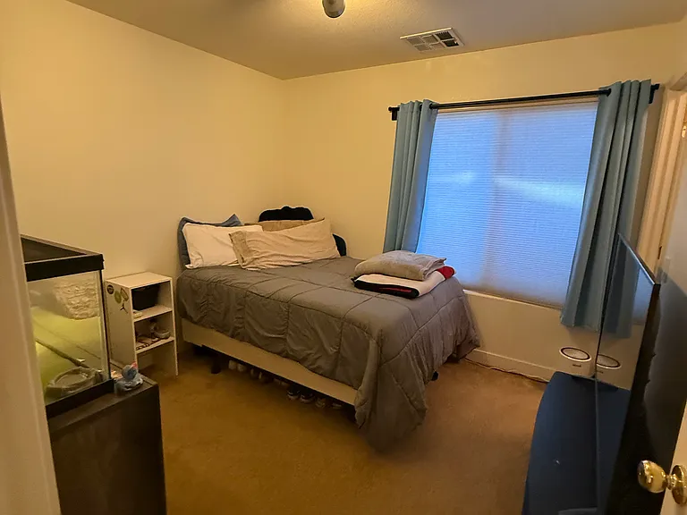 3328 W Belle Ave — Photo 12