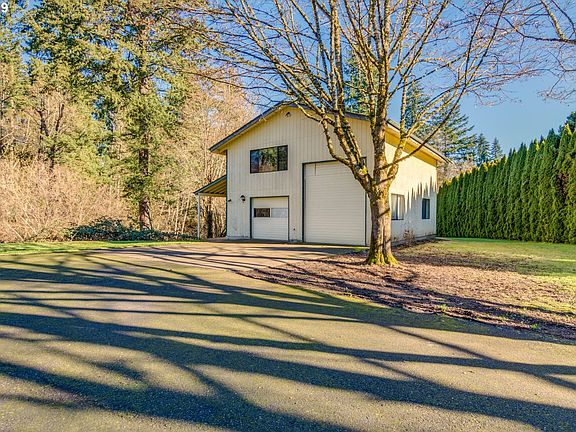 3rd image of 10600 NE 176th Cir