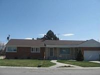 1st image of 285 Marjacq Ave