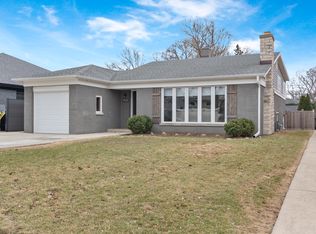 1915 Glenview Ave, Park Ridge, IL 60068