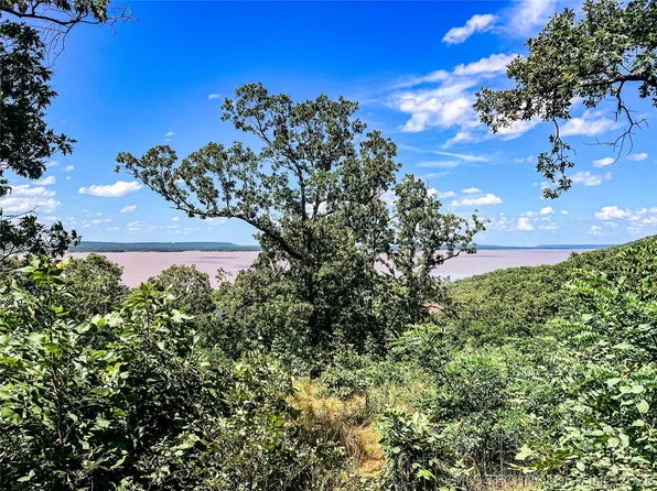5 NW Rose Ln, Stigler, OK 74462