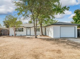 142 9th St, Clovis, CA 93612