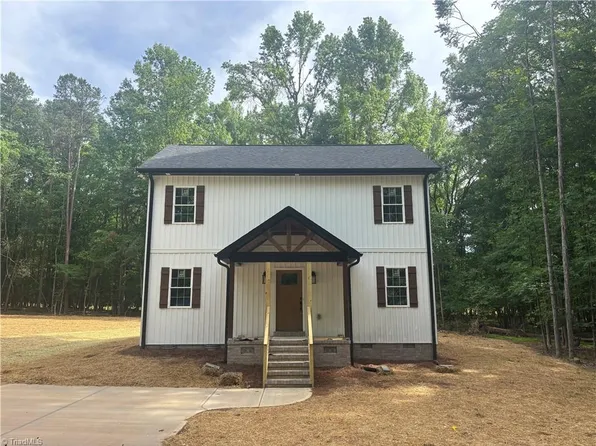 4504 Alex Dr, Greensboro, NC 27406