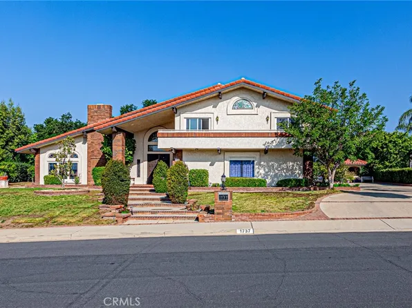 1737 Gainsborough Rd, San Dimas, CA 91773