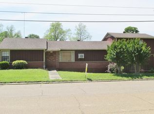 1716 Main St, Vicksburg, MS 39183
