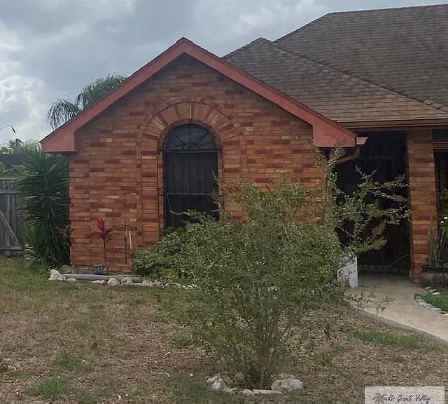 625 Habana St — Photo 7